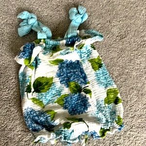 Mud pie 3-6 romper